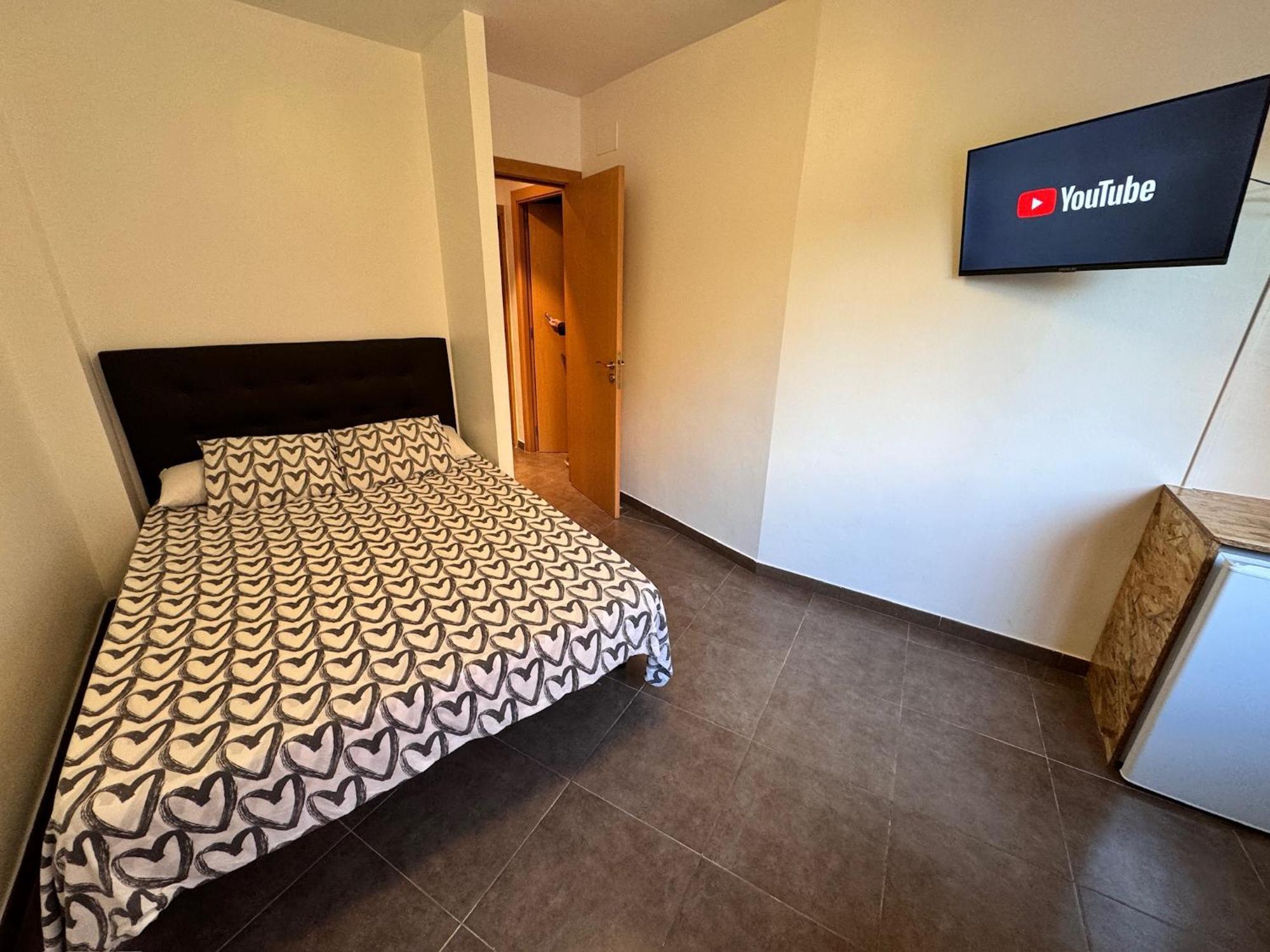 Mt Boutique Suites Y Apartamentos - Adults Only - มาตาโร ภายนอก รูปภาพ