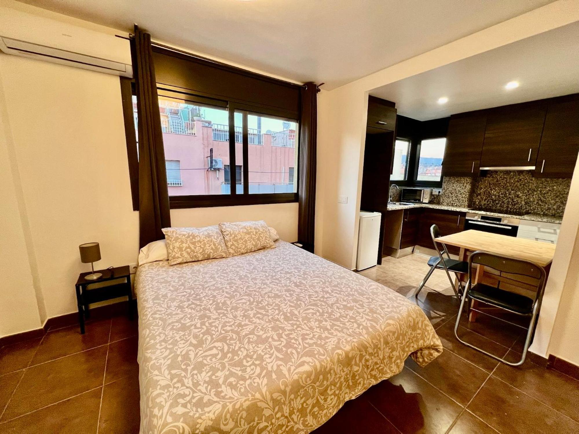 Mt Boutique Suites Y Apartamentos - Adults Only - มาตาโร ภายนอก รูปภาพ