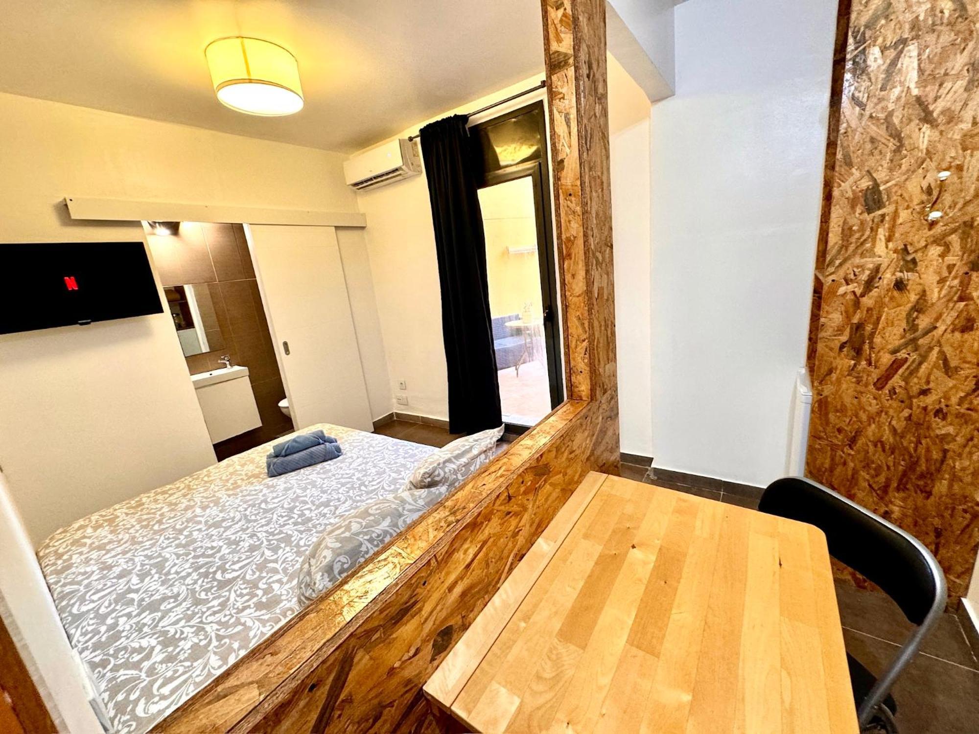 Mt Boutique Suites Y Apartamentos - Adults Only - มาตาโร ภายนอก รูปภาพ