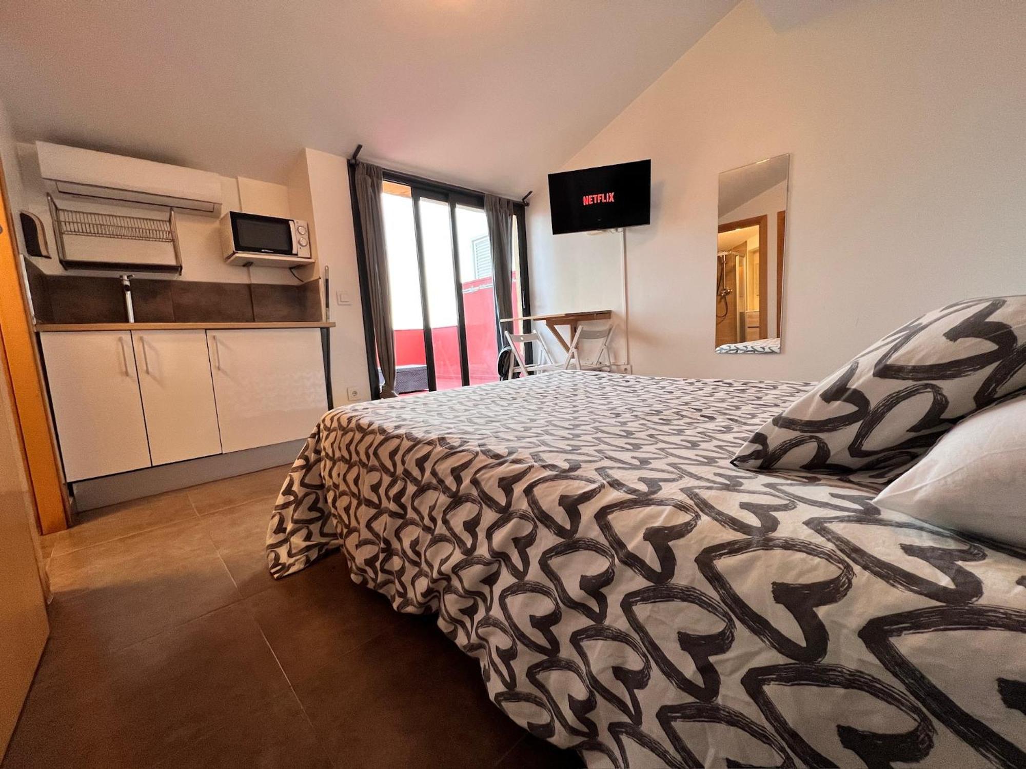 Mt Boutique Suites Y Apartamentos - Adults Only - มาตาโร ภายนอก รูปภาพ