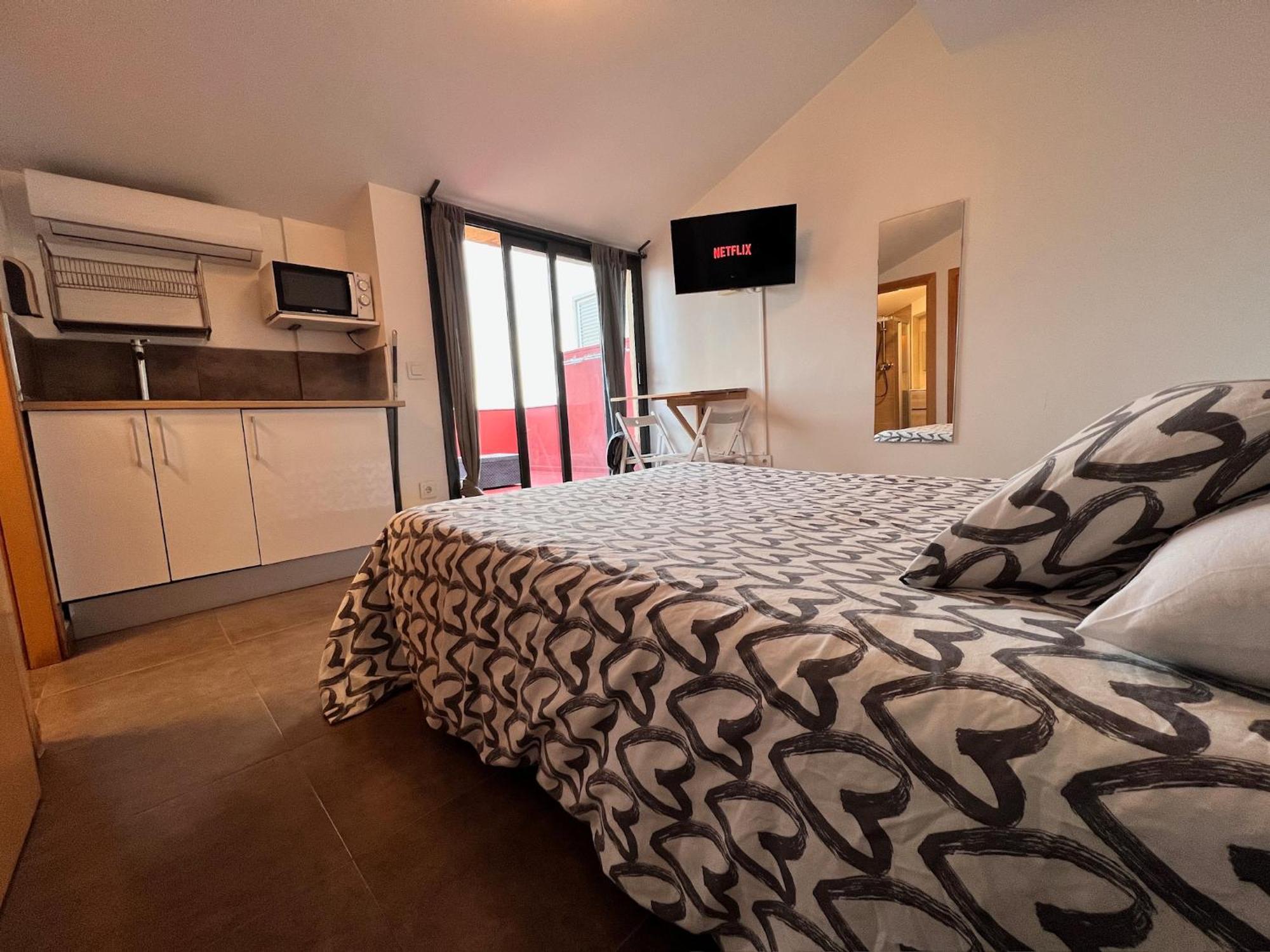 Mt Boutique Suites Y Apartamentos - Adults Only - มาตาโร ภายนอก รูปภาพ